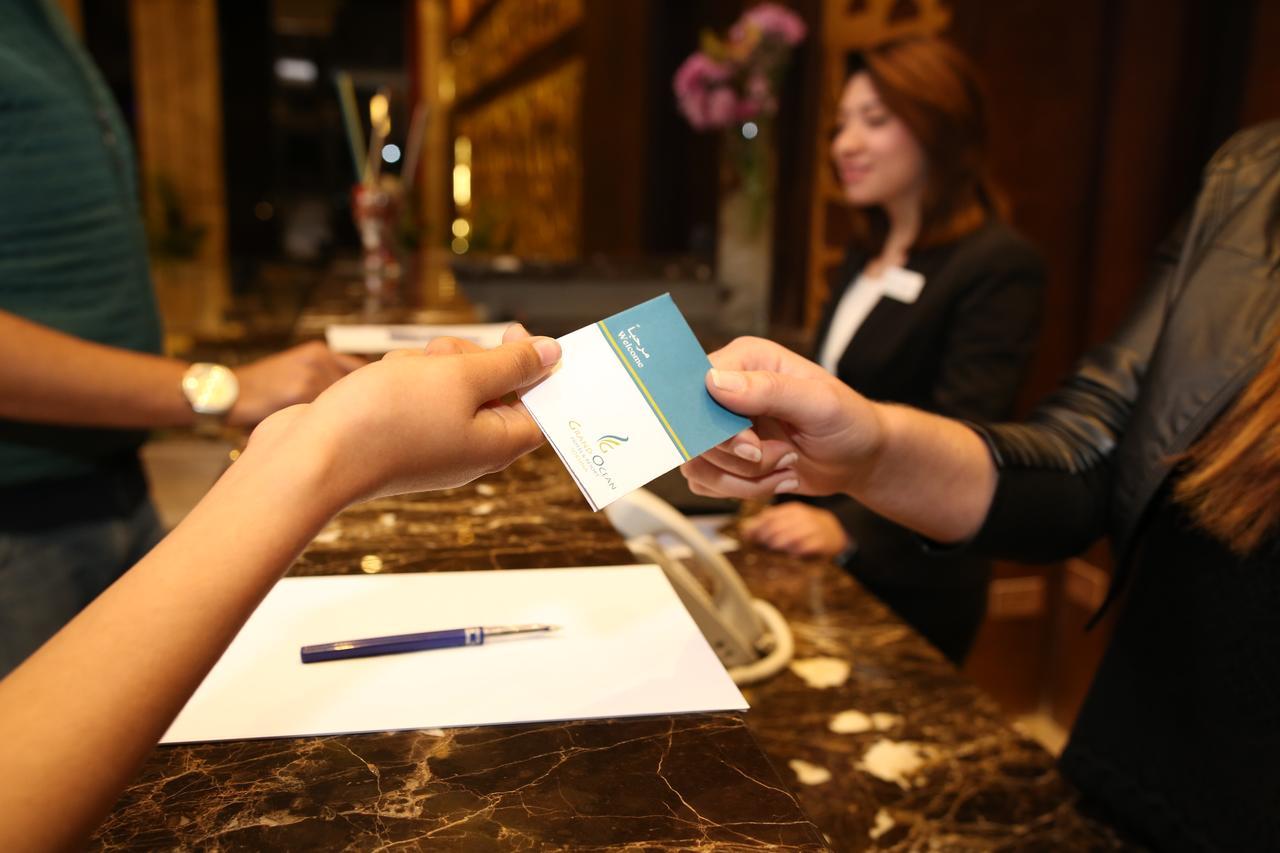 ホテル Grand Ocean El Sokhna アインソフナ エクステリア 写真 A hotel key card